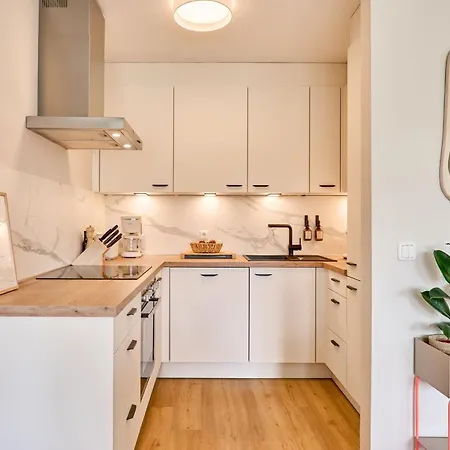 Apartment Am *